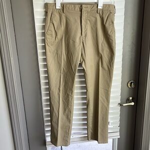 IZOD khaki pants (34 x 30)